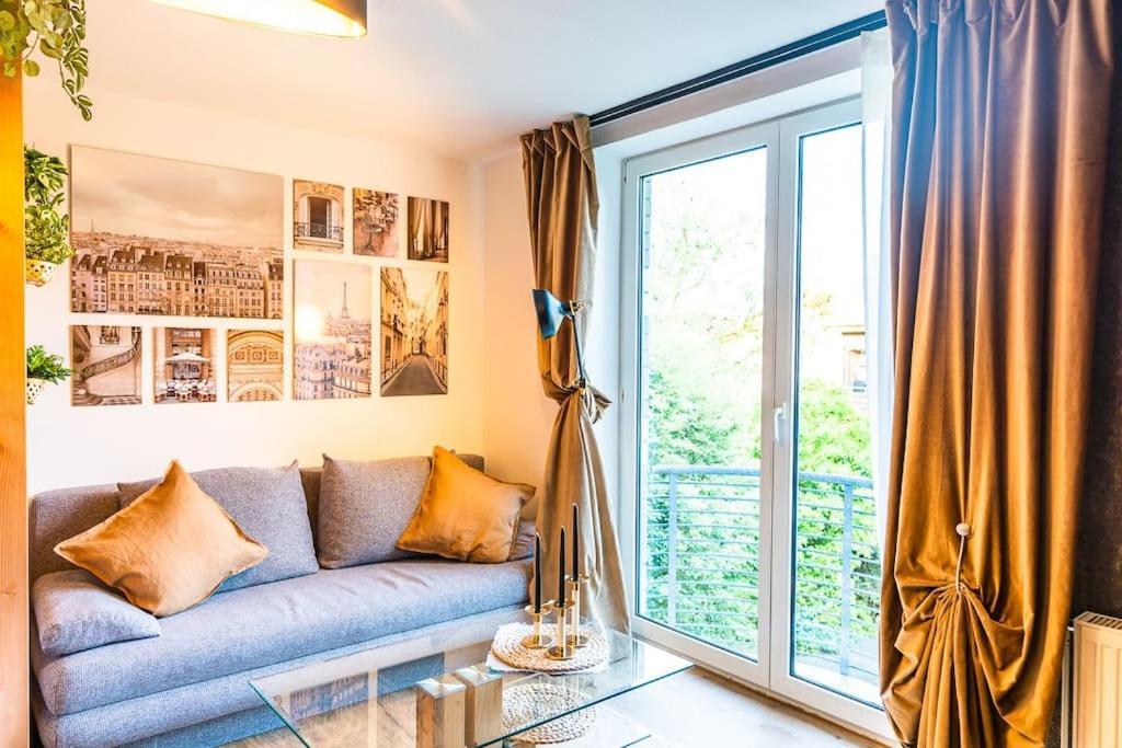 Apartamento Golden Nugget Inkl Wlan, Parkplatz Detmold Exterior foto